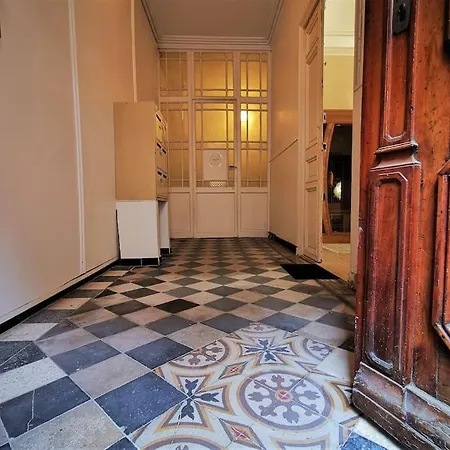 Loveroom Venise Provencale Apartment