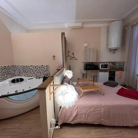 Loveroom Venise Provencale Apartment Martigues